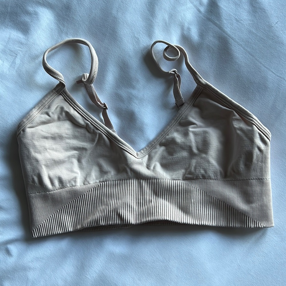 Blush lulu lemon sports bra low impact
